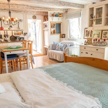 Uns Schuen Apartment Kroslin Bagian luar foto
