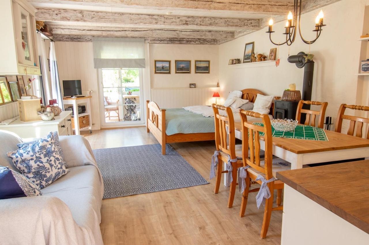 Uns Schuen Apartment Kroslin Bagian luar foto