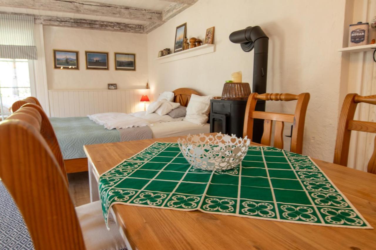 Uns Schuen Apartment Kroslin Bagian luar foto